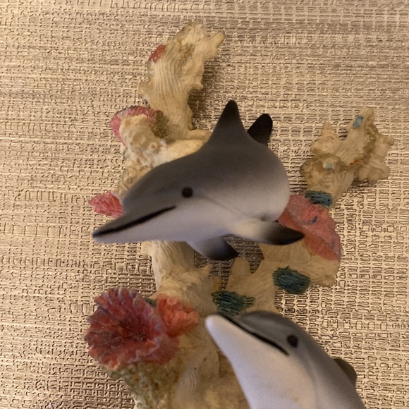 Lenox Dolphins of Rainbow Reef 1998 Figurine - Picture 6 of 9